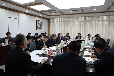 李江华: 重视顶层设计 狠抓政策落实