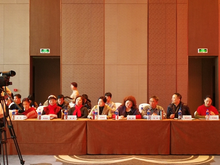 中国冰雪文化旅游演艺创新交流研讨会在哈召开