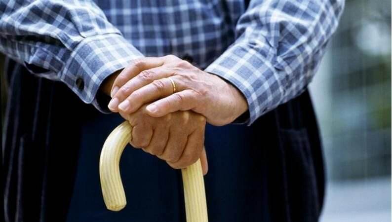 退休人员养老金有望实现15连涨 专家预测涨幅不超5%