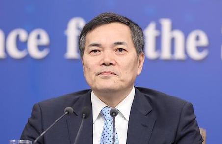 聚焦两会| 商务部副部长钱克明：下一步将打造网上丝路 发展丝路电商