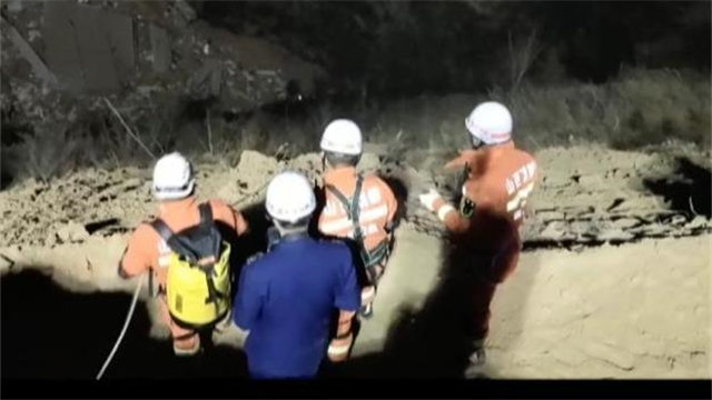 山西省乡宁县发生山体滑坡致楼房垮塌，国家卫健委已调派两批专家支持救援