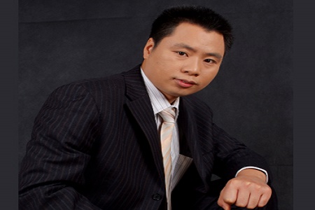 美电贝尔董事长郑孙满荣登人民代表报两会特刊