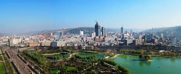 山西吕梁市市长王立伟：以大讨论为契机 对标一流打造宜居环境统筹城乡发展