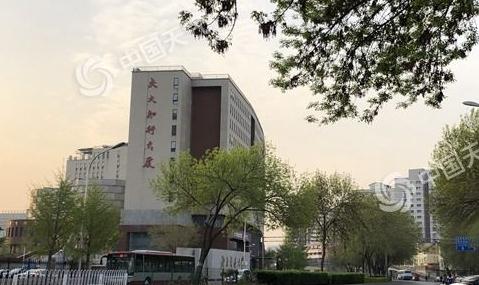 北京今夜迎降雨山区有雪 明天最高温降至10℃以下