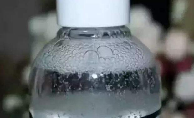 使用收敛水毛孔会变小？ 专家盘点最坑的护肤谣言