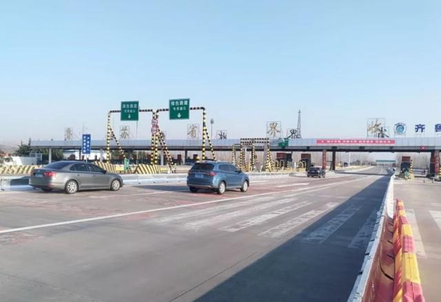 交通运输部：各省（区、市）积极推进取消高速公路省界收费站工作