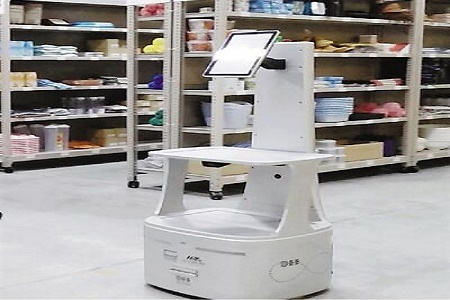 浙江义乌造国内首款机器人出口日本，从事协作型自主移动物流工作