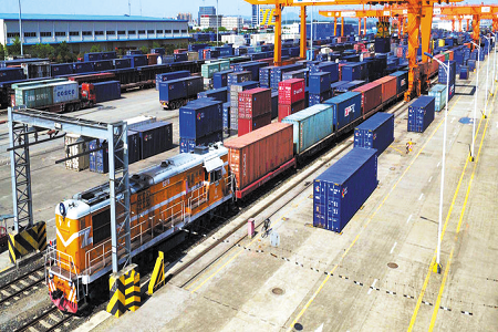 成都国际班列今年前5月开行量同比增长超四成 达1041列
