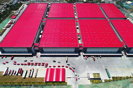 西安“亚洲一号”智能物流中心投用 建筑面积近30万平方米 日均处理订单能力超过50万件