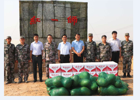 河南卫辉市党政军领导慰问驻训官兵