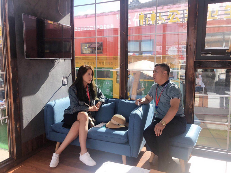 小别墅在哈洽会首日订单不断