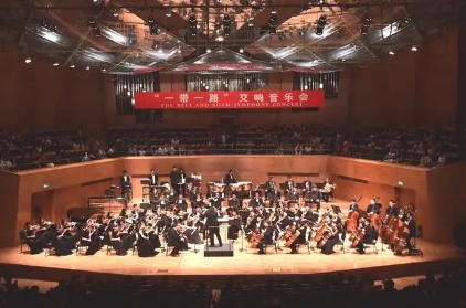 中菲艺术家首度联袂，沈阳大钻石奏响“一带一路”交响音乐会