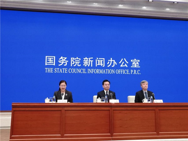 我国交通运输行业结构持续优化，对经济社会发展支持保障能力进一步增强