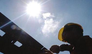 高温黄色预警 京津冀等多地最高气温达37℃