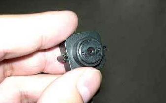 针孔摄像头泛滥严重威胁公民个人隐私安全 齐抓共管依法严惩偷拍者