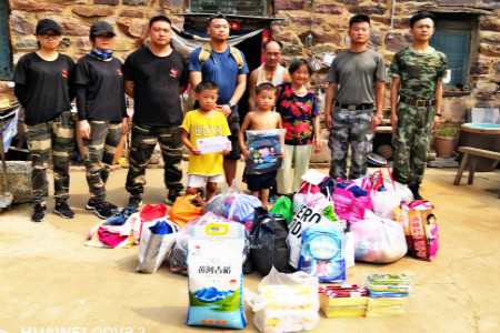 心系困难户 感恩报国人——河南新乡栗伟创办企业关注国防、关爱老兵、关心国家