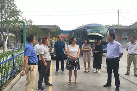 新乡市凤泉区人大代表团与宝东代表团开展异地视察