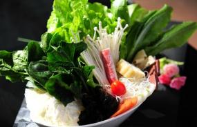 商务部：食用农产品价格上涨0.1% 蔬果鸡蛋价格下降