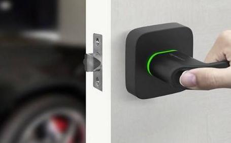 智能门锁比较试验 超八成可用假指纹解锁