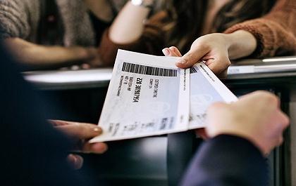 国航南航等多家航空公司香港航线客票可免费退改