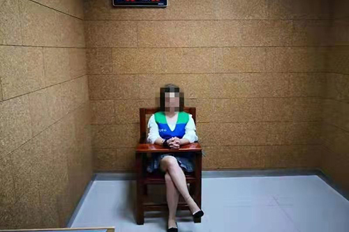 河南安阳警方查获一黑加油站点