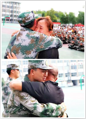 河南卫辉应征青年役前训练：结业典礼上这些家长为何而泣？