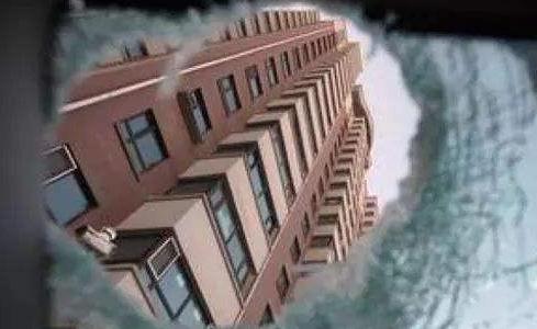 聚焦“高空抛物”问题细节 “依法”调查依什么法？