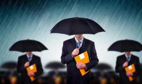 网贷平台风险暗藏：一经注册便扣款 服务协议有陷阱