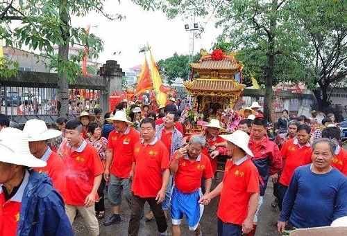 景区摆脱门票依赖成共识 能否降价不降质有待检验