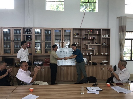 降本增效促发展——海垦大丰咖啡产业集团举行包装材料邀标评议