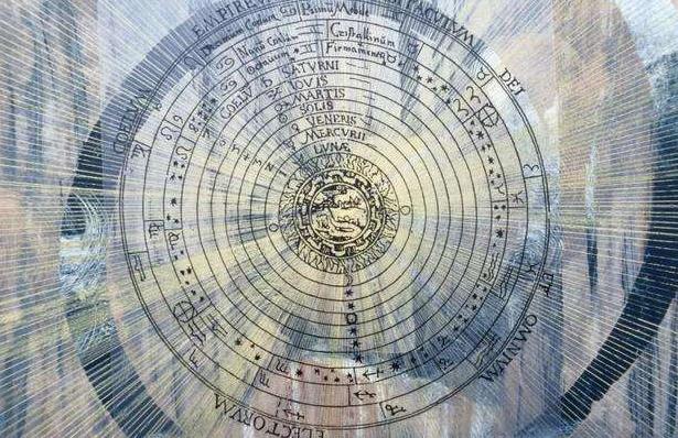 年轻人热衷网络占卜不是“迷信”那么简单