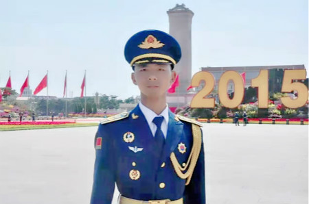 辉县小伙从军12年 先后两次参加首都大阅兵
