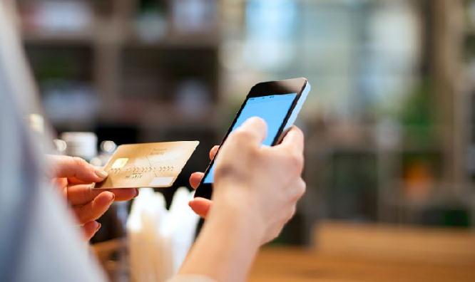 多家银行限制信用卡涉“房”交易 透支刷卡买房不灵了？