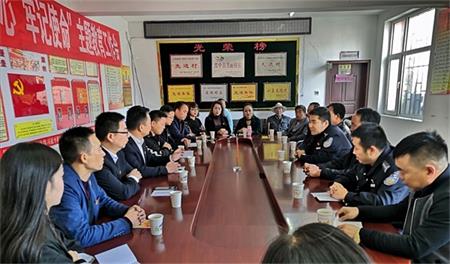 青海|村企开展“不忘初心、牢记使命”主题党日活动