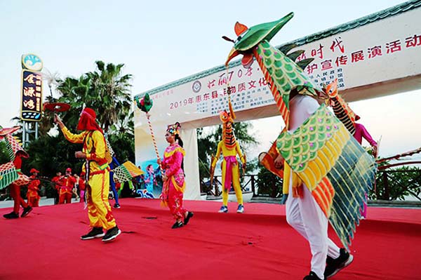 惠东平海：“五凤朝阳”舞出如意吉祥