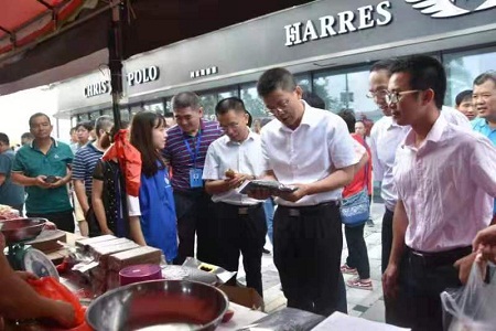 2019年“消费扶贫就业招聘行动”在海南万宁举办