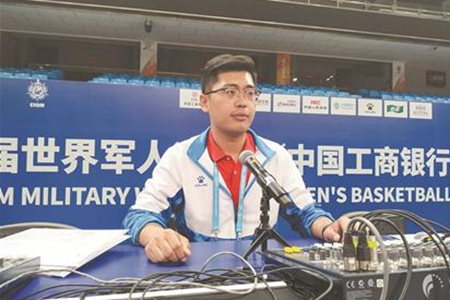 “囊括”三大球顶级联赛 湖北女婿撑起男篮“军运之声”