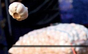 “蒜”你狠卷土重来:新蒜价格坐过山车 创三年新高