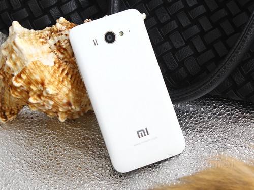 小米手机出货量同比下滑超三成 资本故事如何继续？