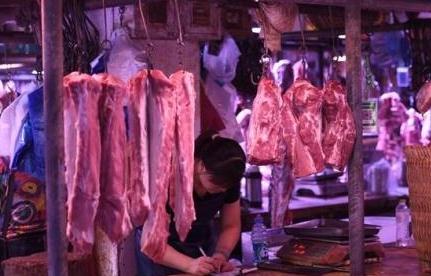 猪肉价格为何明显回落？国内供给保障 进口显著增加