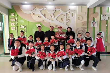 传播名著经典 弘扬戏曲文化——六小龄童西游文化校园行之走进沈阳市珠江五校实验小学