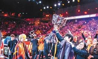 电竞“火”与变现“难”：俱乐部商业突围