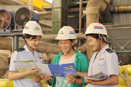 服务“三农”惠民生 减税降费为百姓生活添幸福