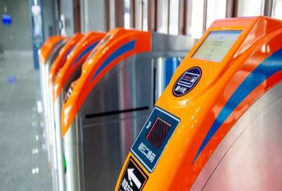 成贵高铁全线开通 成都至贵阳最快2小时58分可达