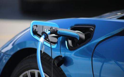 新能源车市行情下滑 造车新势力年终考无一合格