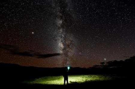 新研究确认地球上最古老的固体物质