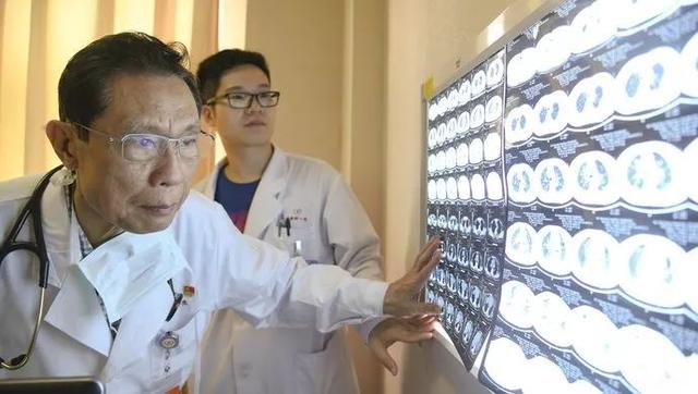 疫情动态| 钟南山：疫情1周或10天左右达到高峰，不会大规模增加了