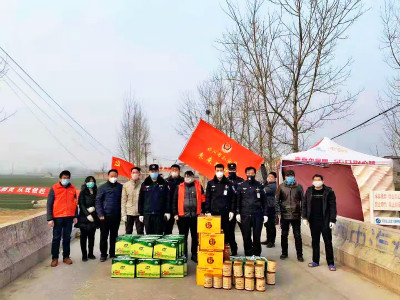 疫情动态| 新乡隆源公司向奋斗在一线的公安干警捐赠物资