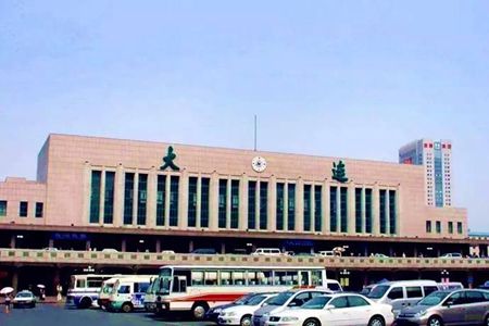 逆行而上 走在美的光彩中