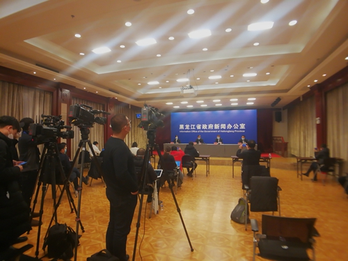 黑龙江：冰雪旅游名城哈尔滨正面临防疫考验